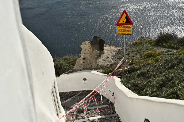 ΕΚΠΑ: Πάνω από 12.800 σεισμοί σε Σαντορίνη και Αμοργό - Πού υπάρχουν κατολισθήσεις